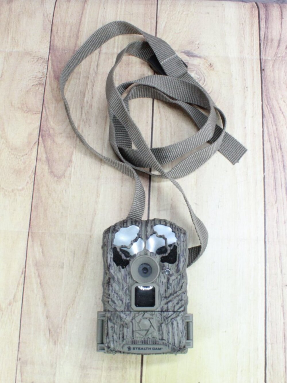 Stealth Cam Camo STC-BT16A Browtine 16MP Trail Hunting Scouting Camera